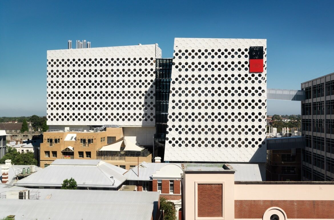 swinburne university of techonology235