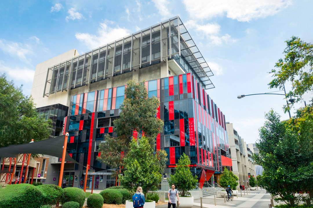 swinburne university of techonology32