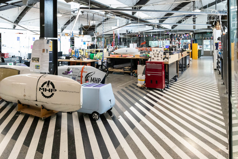 makerspaces-studios-carousel-02